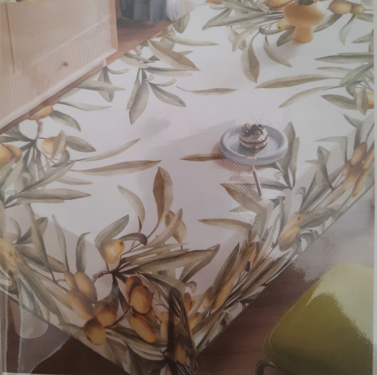 KIKI CLASSIC DISEGNO ANANAS E ANGURIA TOVAGLIA ANTIMACCHIA NO STIRO CON STAMPA DIGITALE 140X180