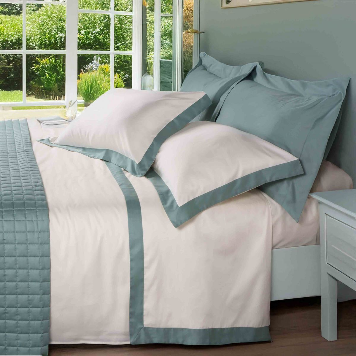 COPRILETTO TRAPUNTATO  CALLE IN PERCALLE E STAMPA DIGITALE FAZZINI 270X270