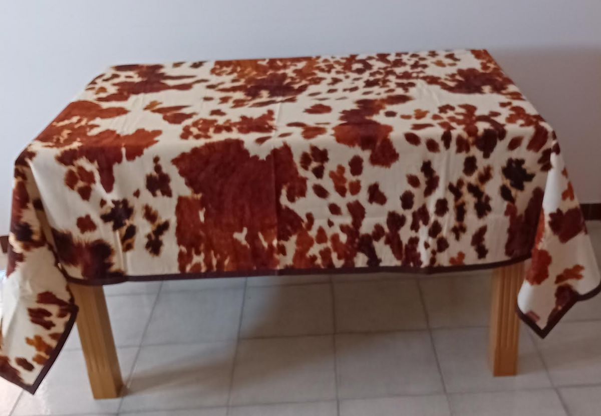 TOVAGLIA COPRITAVOLO TAG HAUSE 180X280 ZEBRA